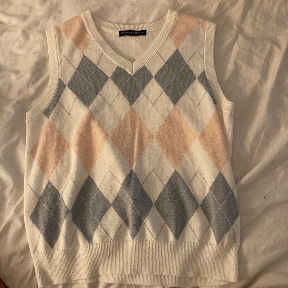 NWOT Brandy Melville OS tank